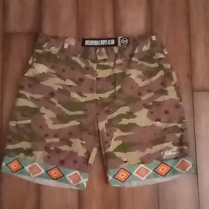 Billionaire boys club Men's 32 shorts